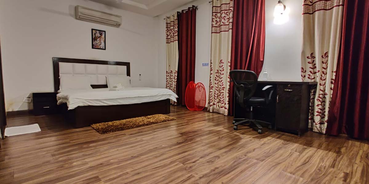 Serviced Apartment in Saket Delhi